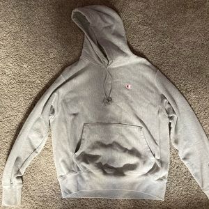 ♡ champion sweatshirt